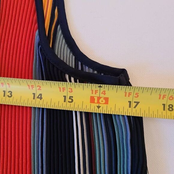 Dalia Womens Multi-Color Striped Sleeveless Lightweight Top Medium - Picture 6 of 11